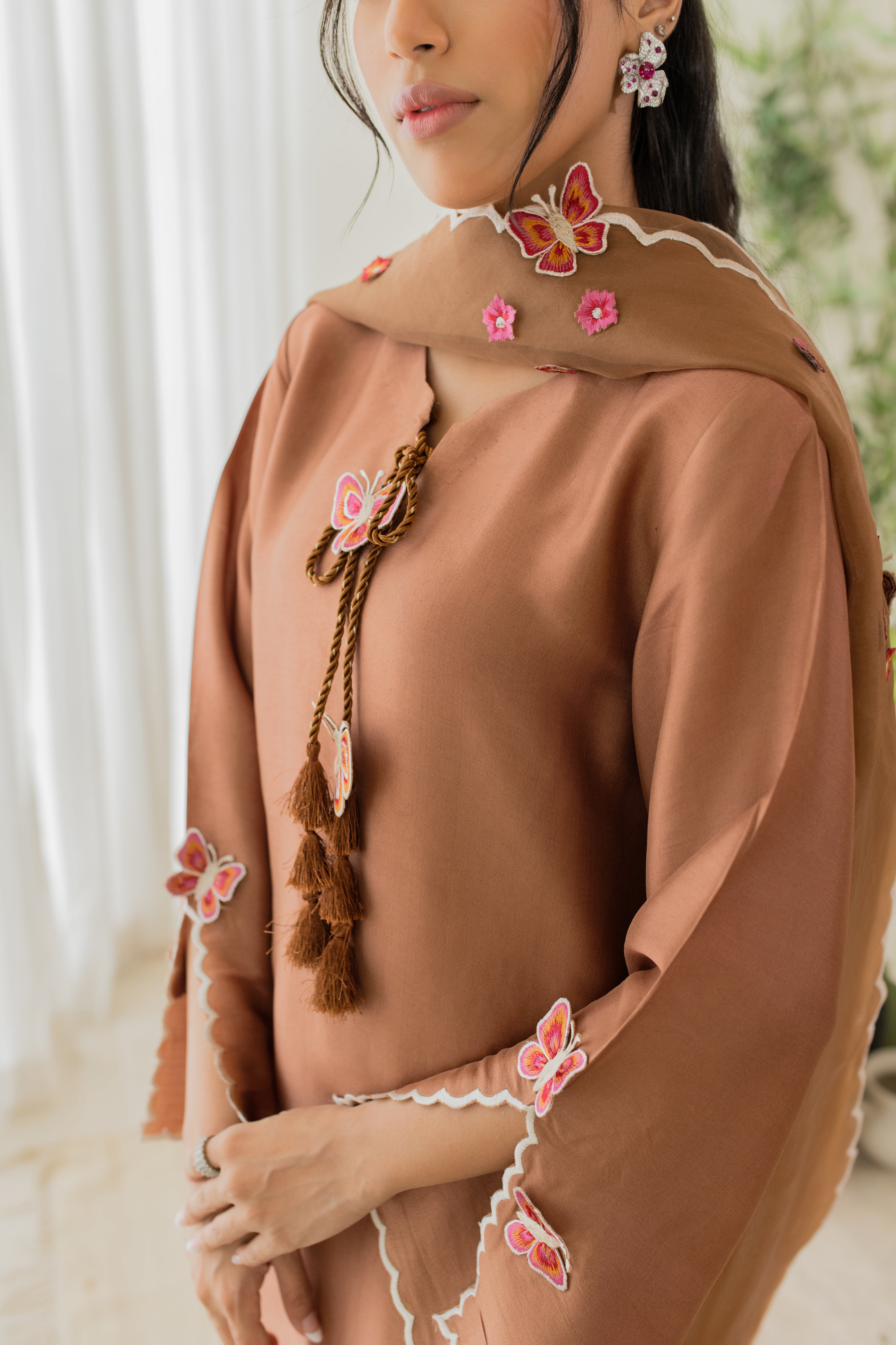 pakistani dresses
pakistani clothes
organza duppata
farshi shalwar
shalwar kameez
solids
classics
brown pantone 
eid inspo
eid outfit
eid2025
what to wear on eid 
butterfly
embroidry
applique work
tassels
floral
